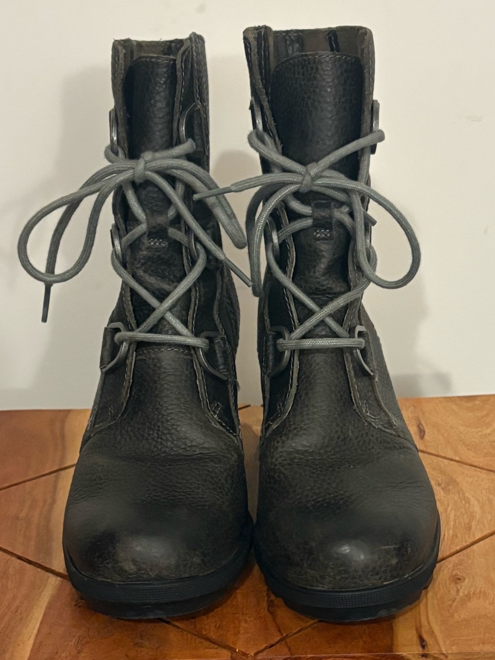Sorel Joan of Arctic Wedge Boots Waterproof  W8